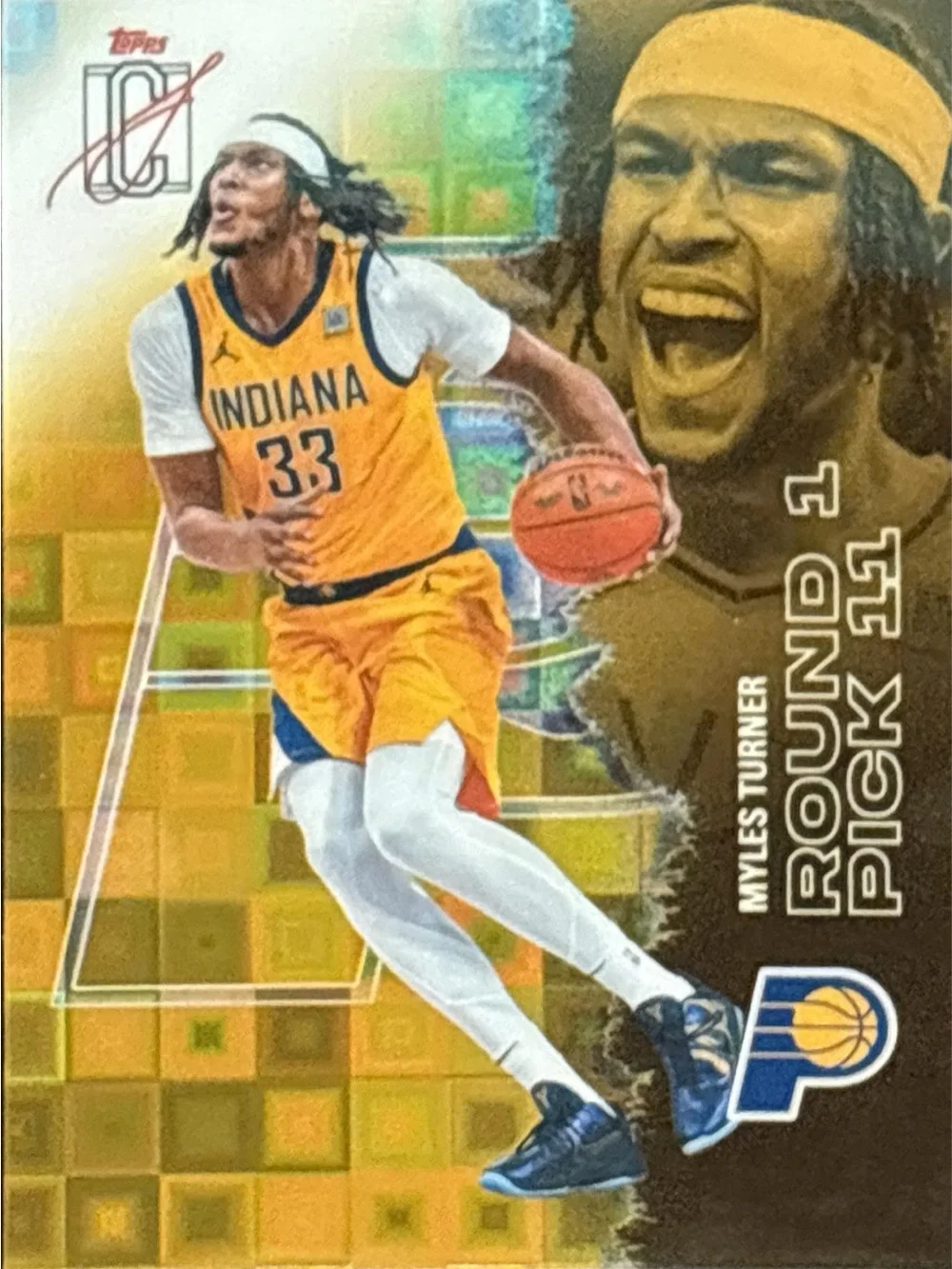 Topps Indiana Pacers Gold Refractor  Myles Turner Basketball Trading Card